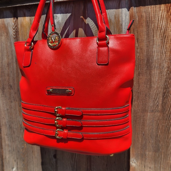 Red Versace 19V69 Italia Faux Leather Purse - Picture 3 of 16